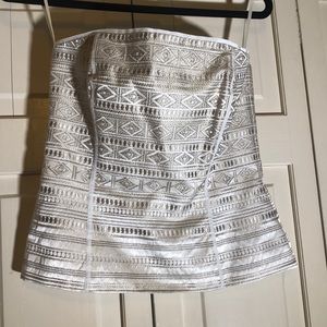 WHBM Bustier Taupe White with supports rubberized around top to keep up SZ 4